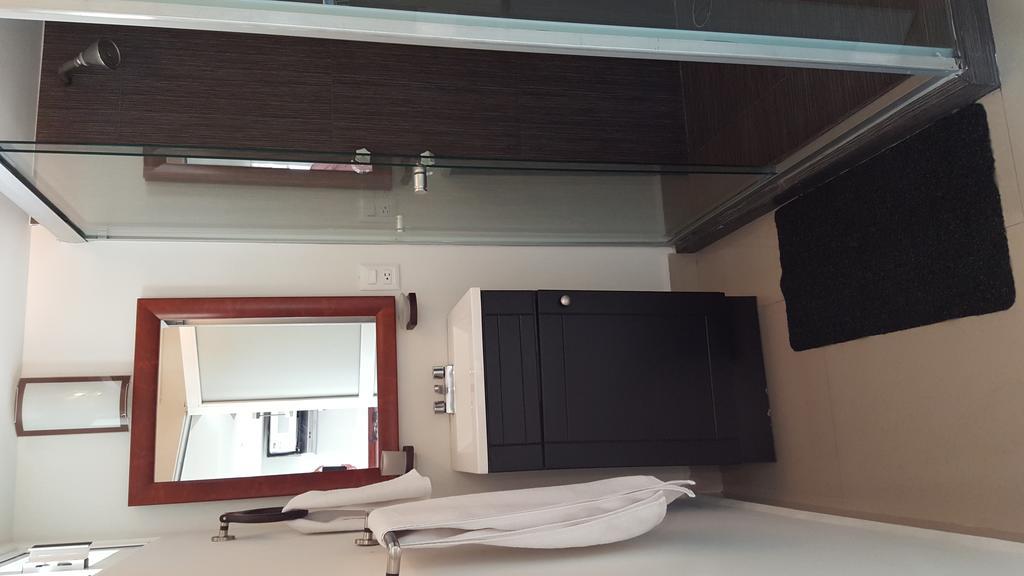 Grupo Kings Suites - Bosques De Duraznos 78 Mexico City Exteriör bild