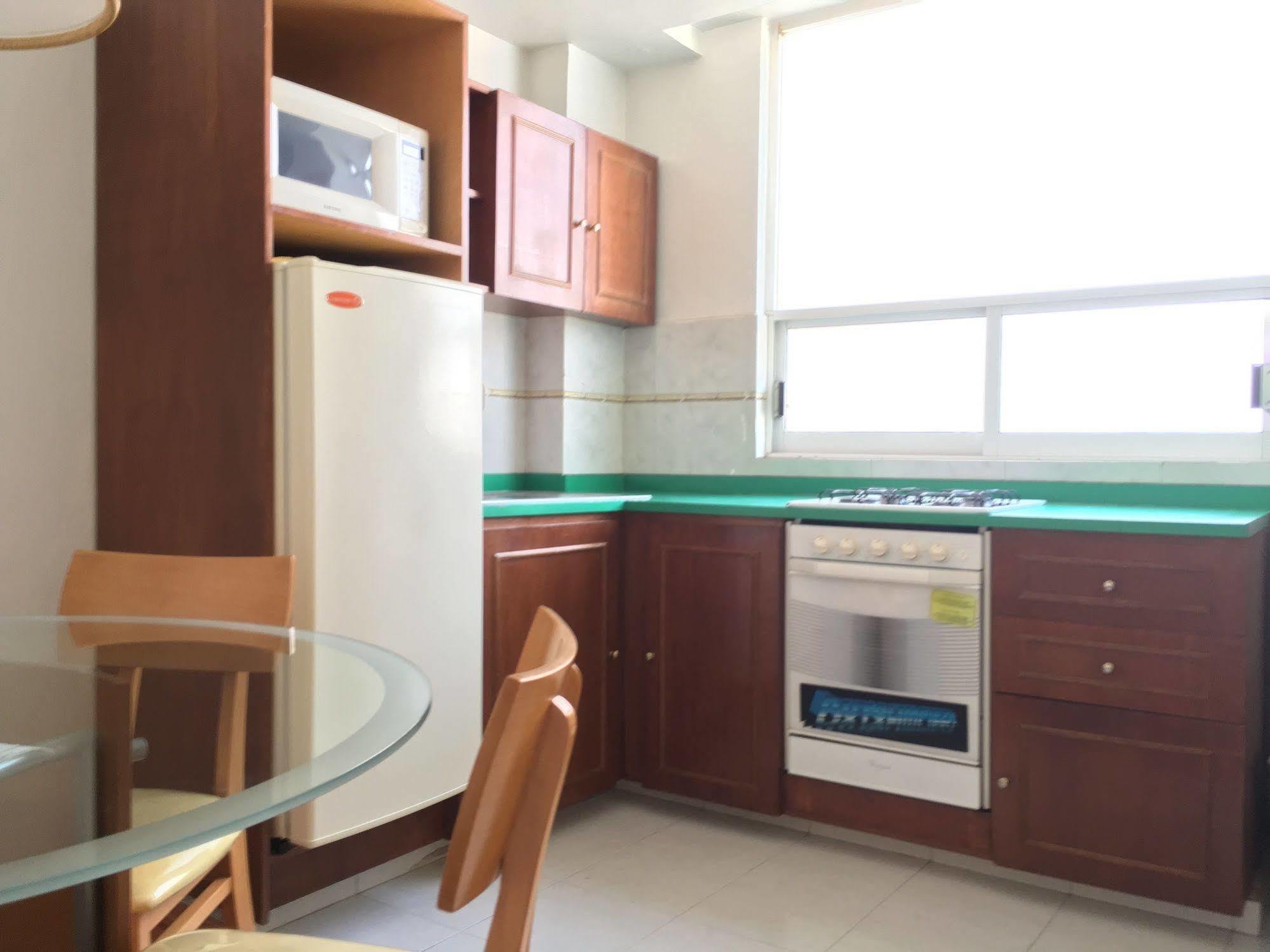 Grupo Kings Suites - Bosques De Duraznos 78 Mexico City Exteriör bild